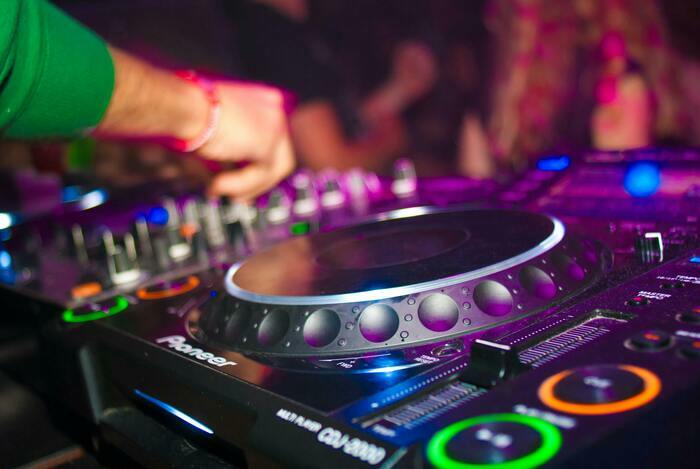 DJ set chez Mouton Cadet