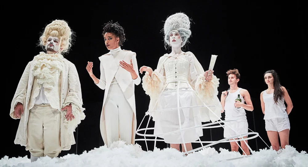 Spectacle : captation de la pièce "L'île des esclaves" de Marivaux