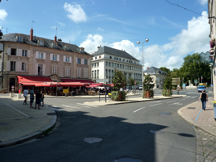 Tour de place : Place Carnot