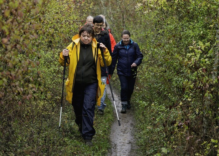 Une boucle d'Oise, entre ville nouvelle et colza