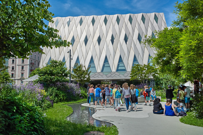 Museum and racism: let's talk