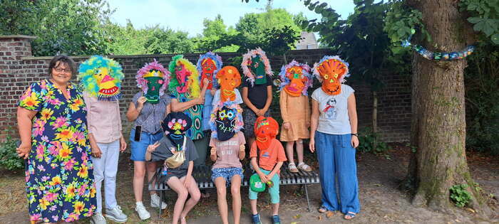 Atelier de fabrication de masques