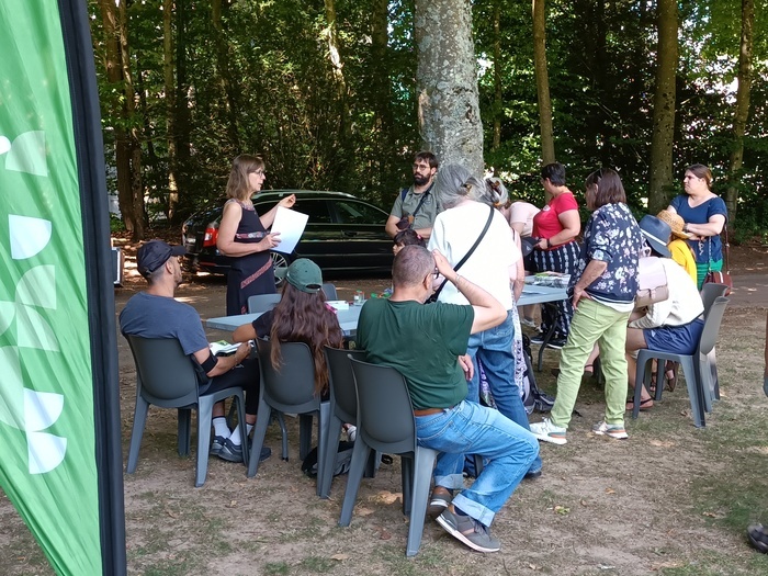 dans le parc du château de Flers