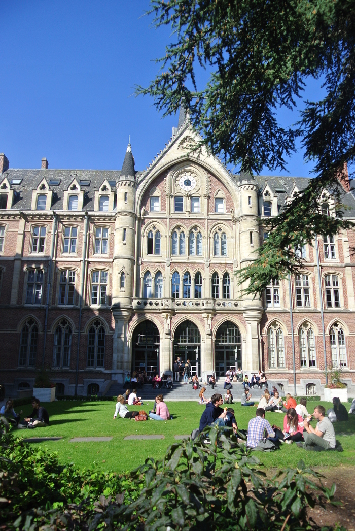 Histoire et architecture de l’Université Catholique de Lille