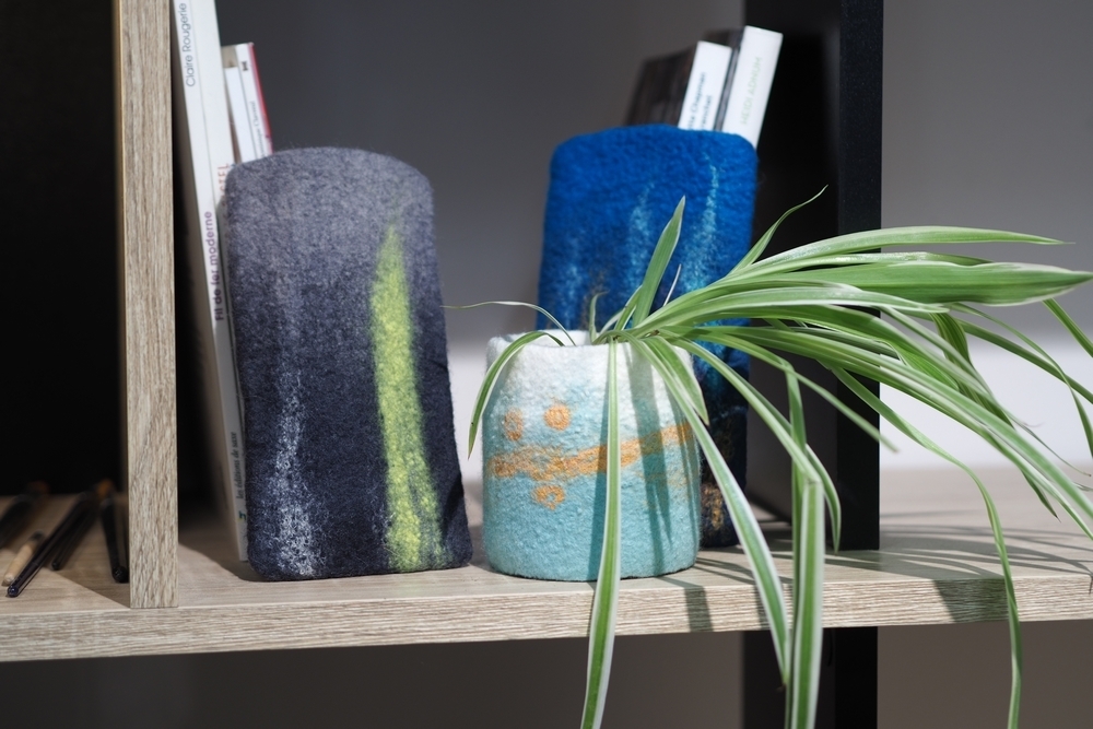 Atelier feutrage en volume : pingouin, cache-pot ou luminaire