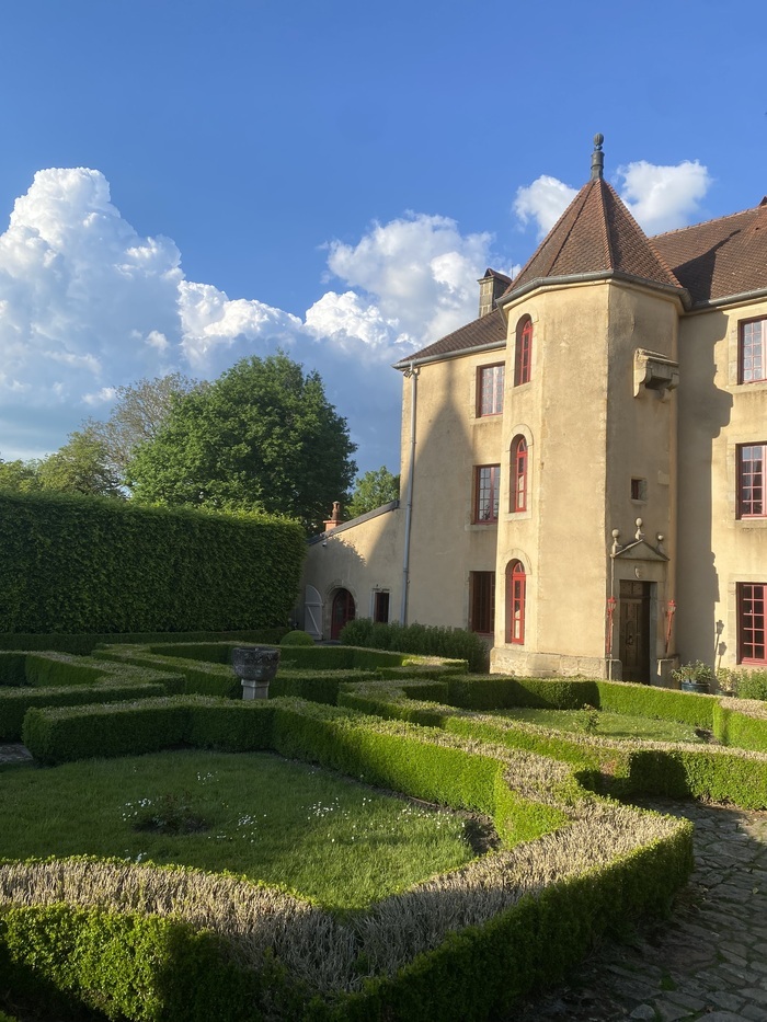 Parc du château d'Ouge