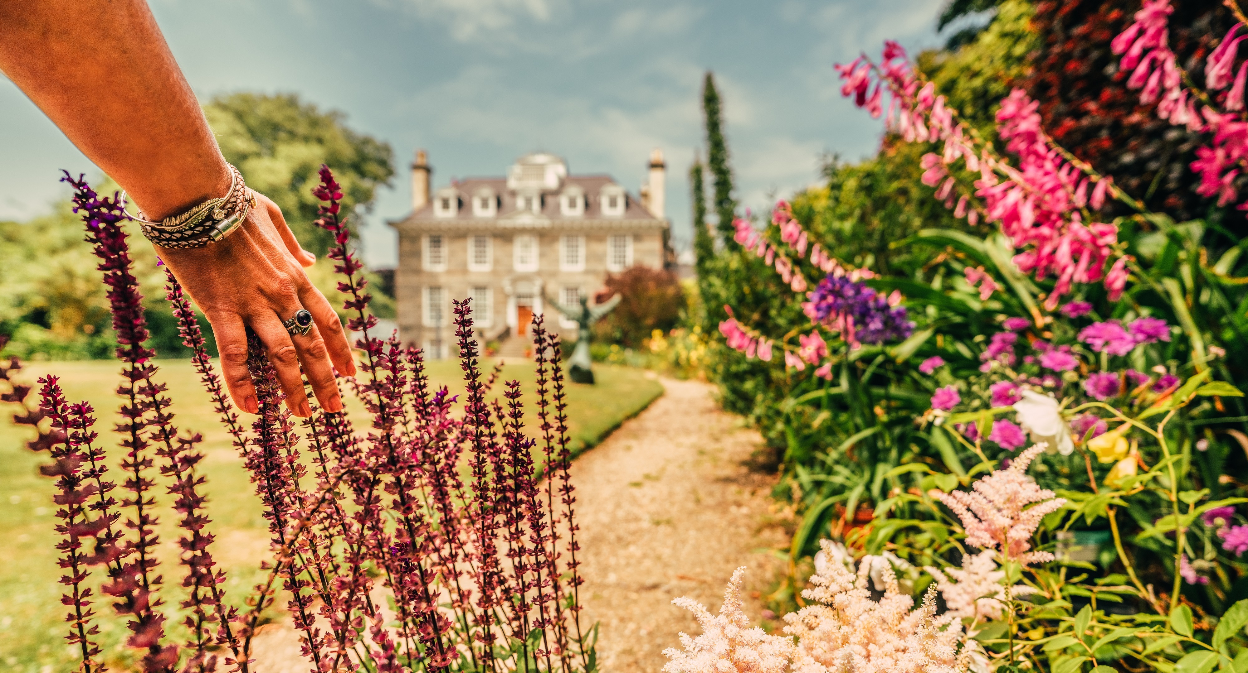 Jardins subtropicaux sauvages et sentier de découverte de la nature au manoir de Sausmarez