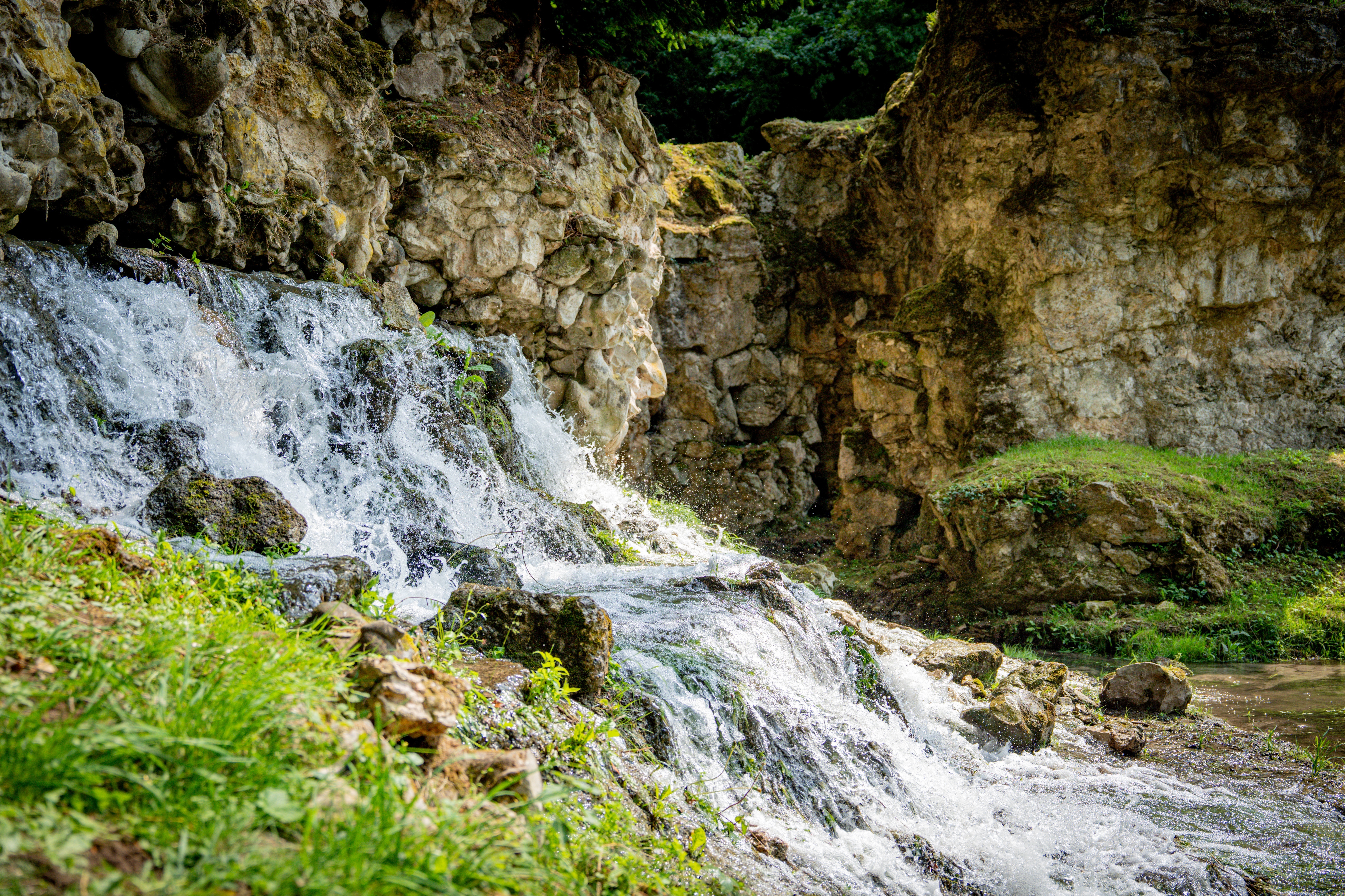 La grande cascade en eau