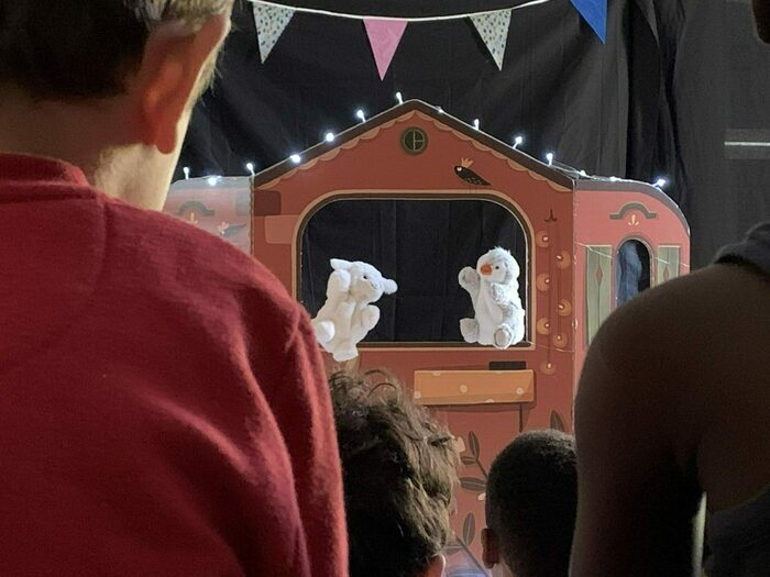 Les Marionnettes de l'égalité