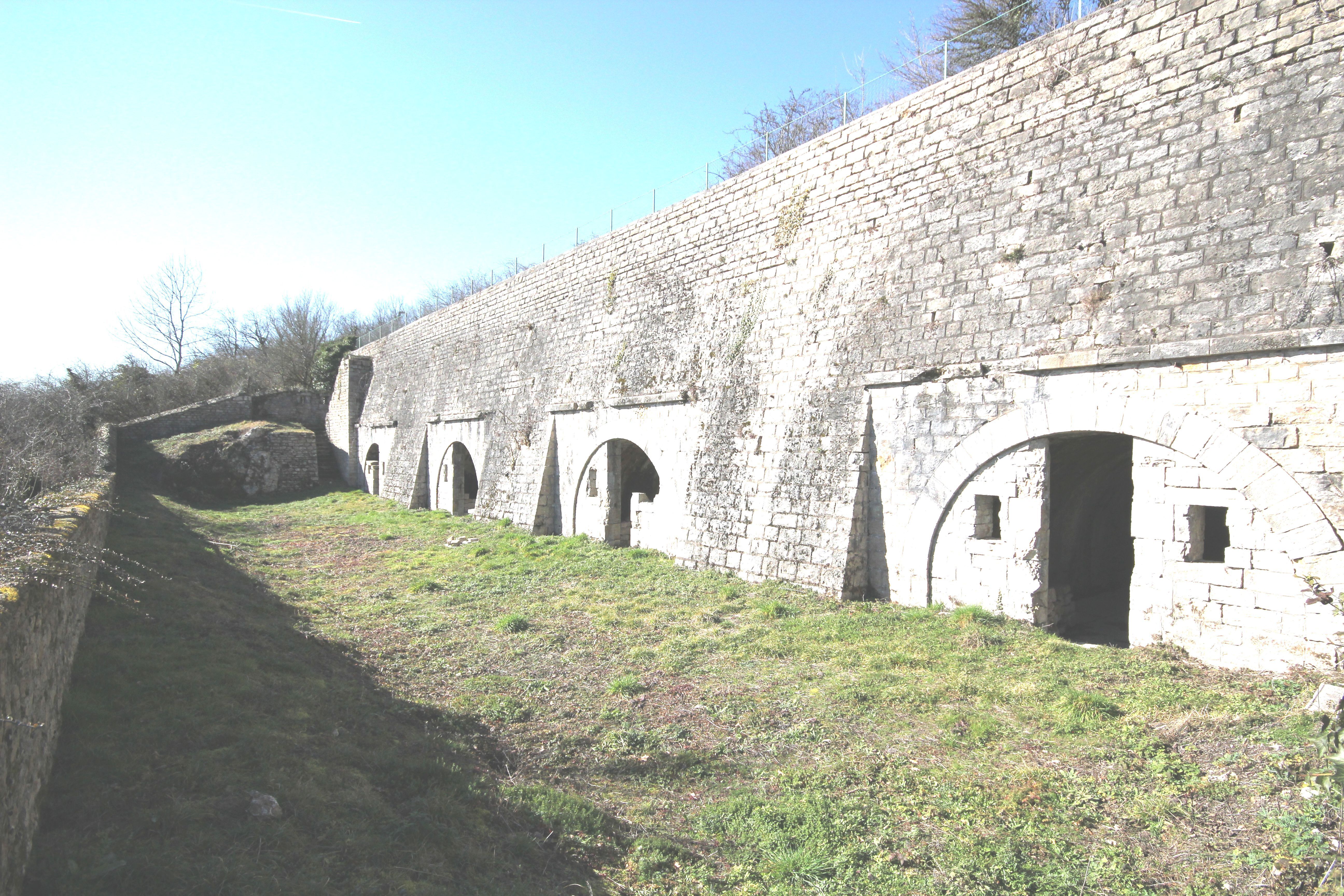 Visite des ouvrages de la crête de Pouilley-les-Vignes