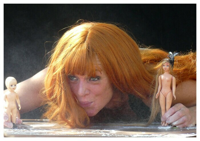 Lilith de et par Coline Morel, compagnie i, théâtre déjanté avec objets.