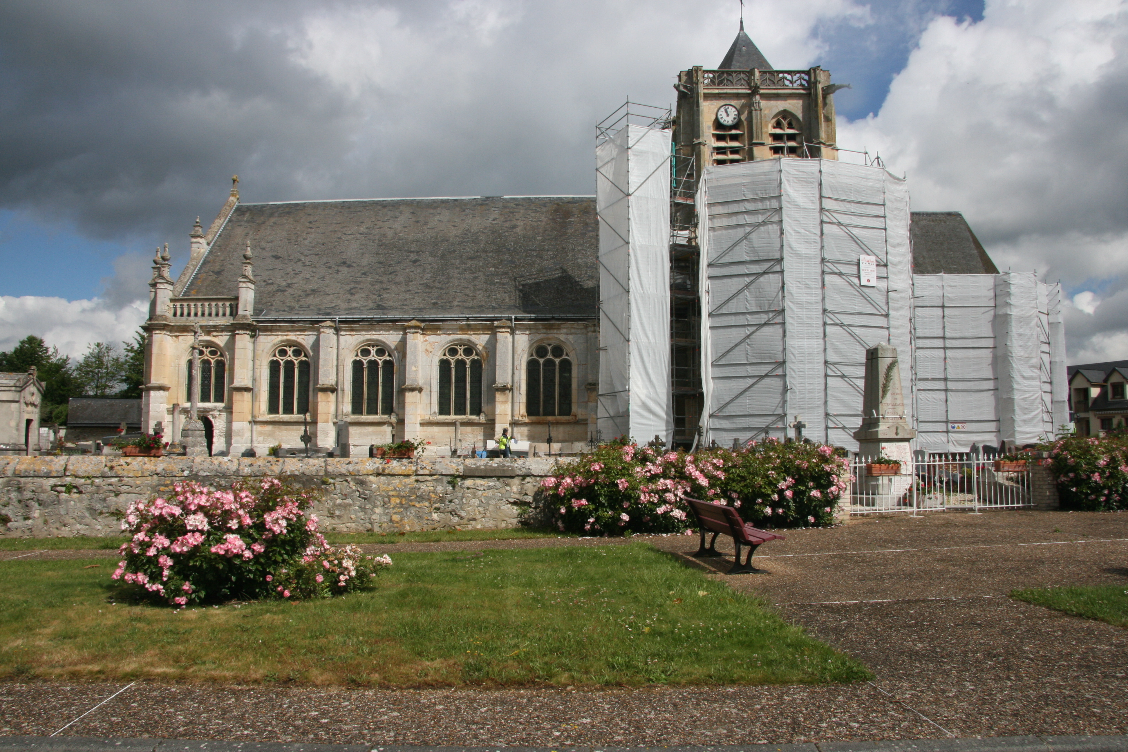 Exposition sur la restauration du chœur et du transept