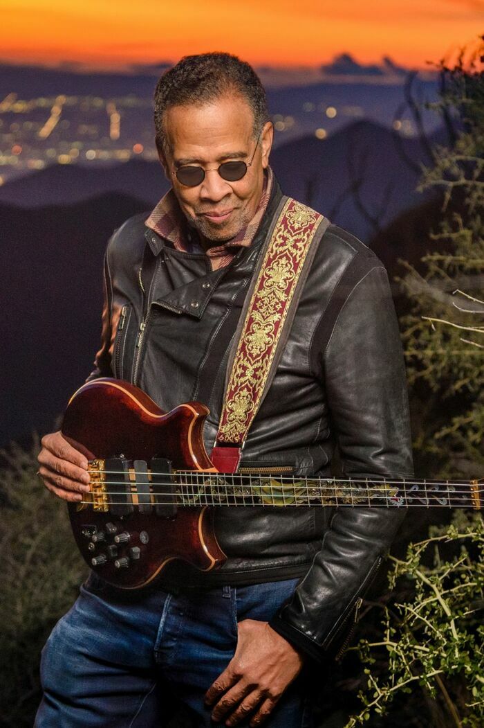 STANLEY CLARKE