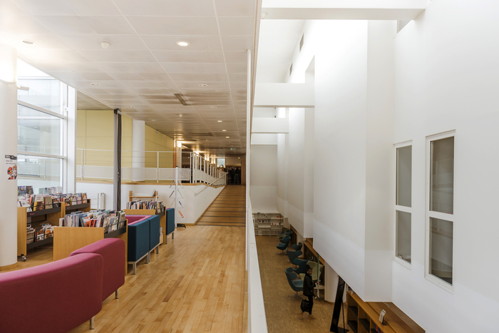 Bibliothèque de l'Université Paris 8