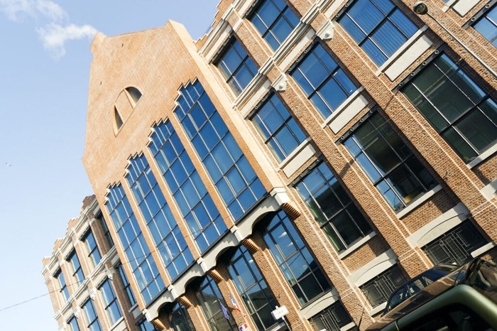 De l’ancienne filature à l’école de service public