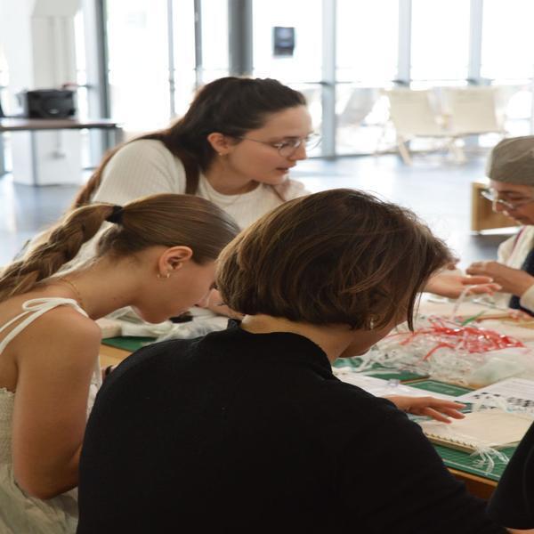 Atelier tissage et médiation environnementale