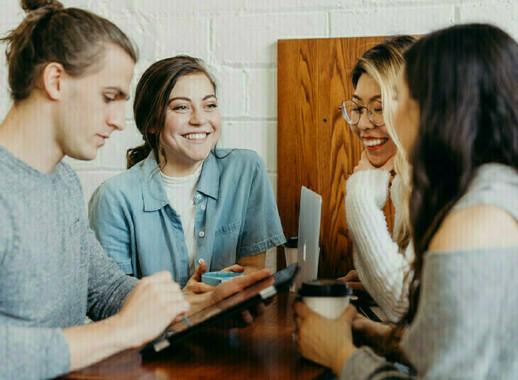 moment convivial - échanges et discussion"