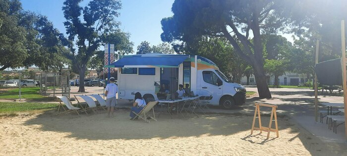MairieBus à la Plage de Ferrières