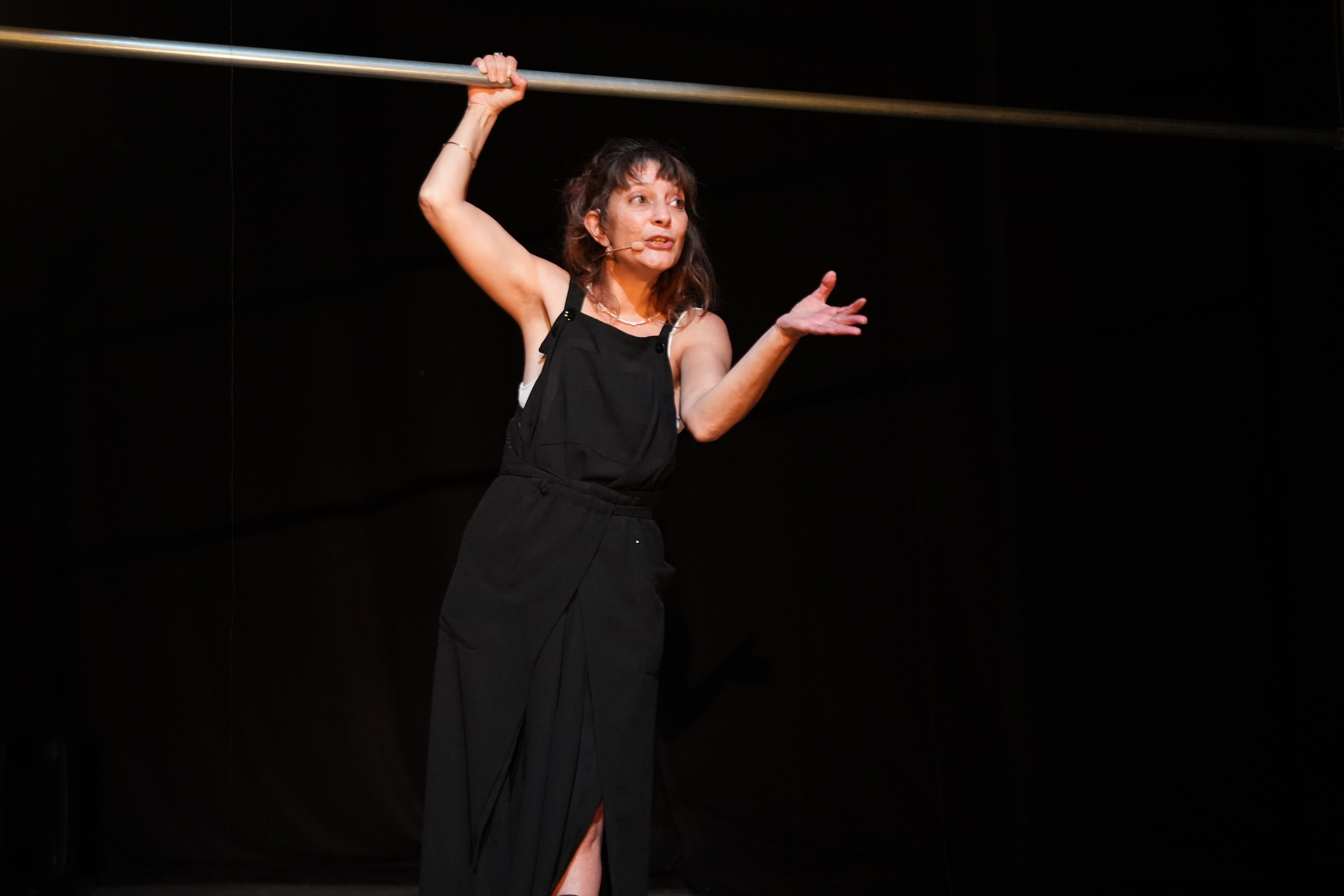 Nadia Ghadanfar - Laissez-moi danser