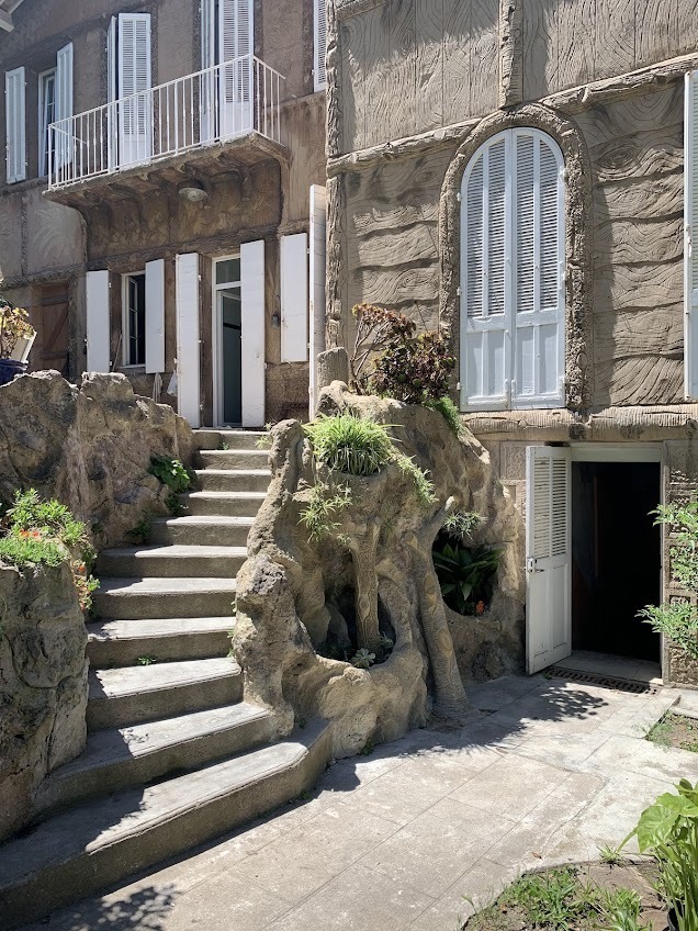 Visite du jardin et des rocailles de la villa Costa