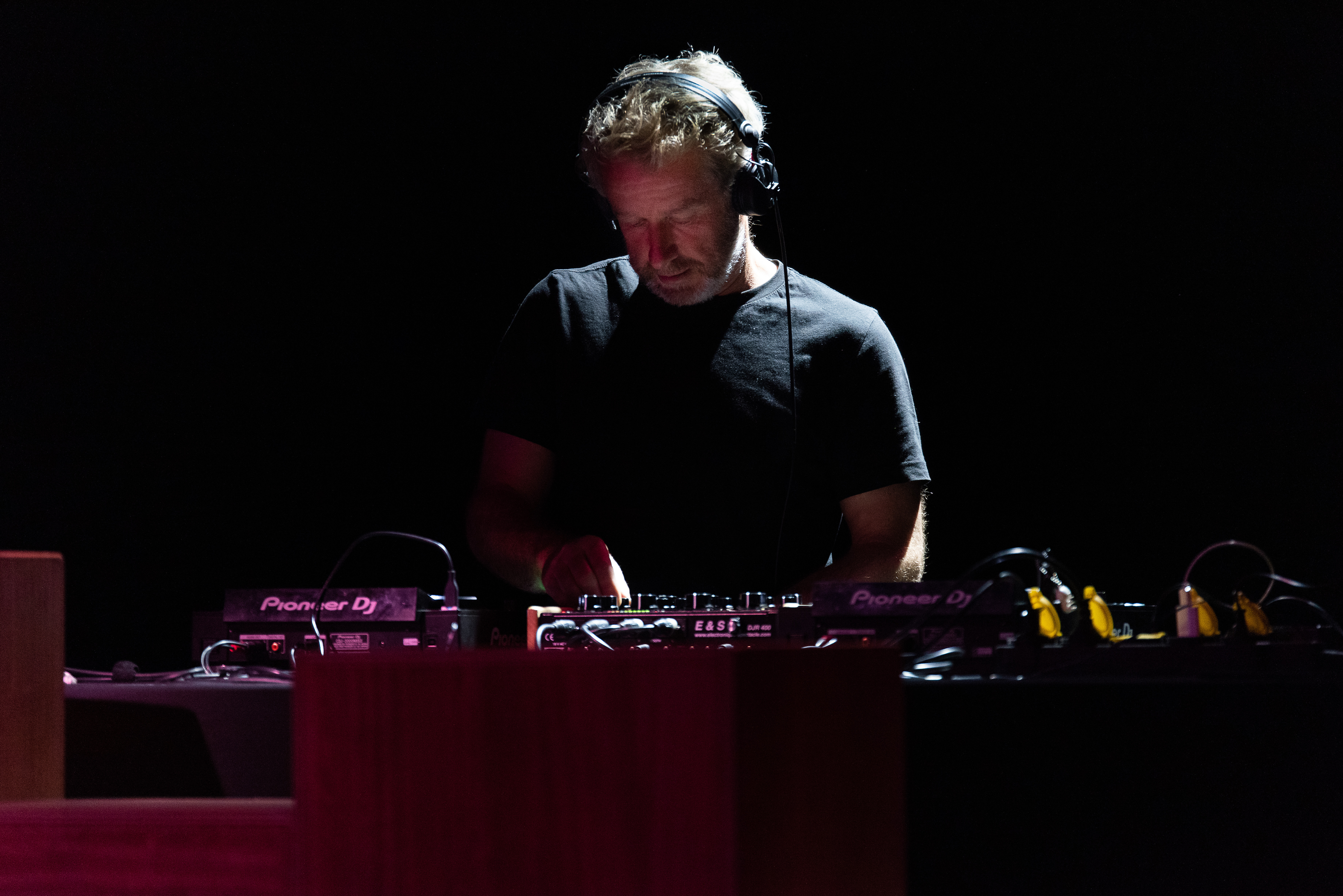 Festival Les Tombées de la Nuit / Julien Tiné