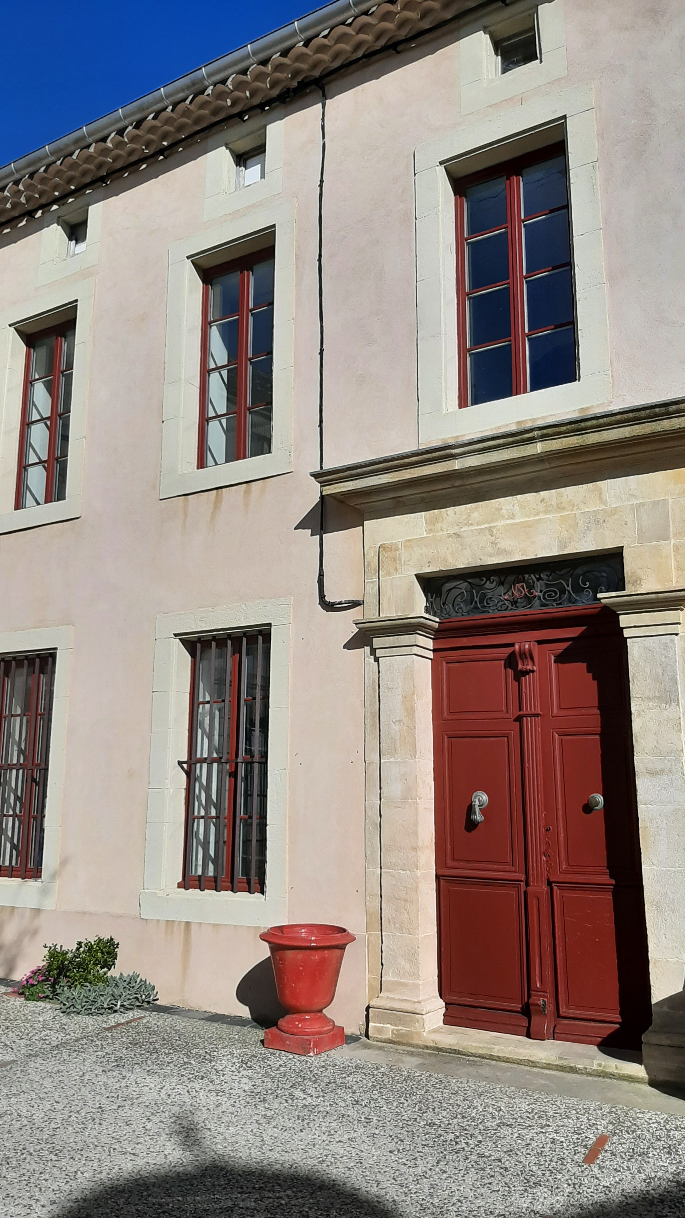 Exposition international d'art contemporain à la Maison Gramont (Fanjeaux - 11)