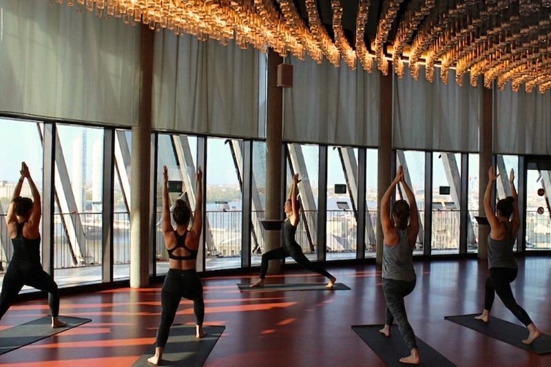 Yoga & dégustation de jus bio au Belvédère