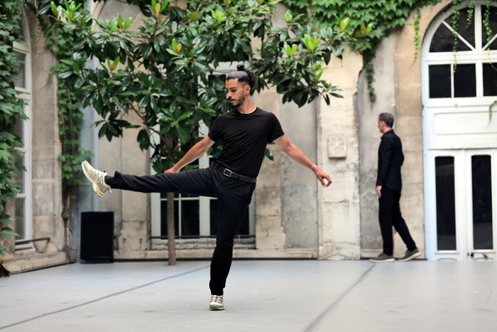 Every-body-knows-what-tomorrow-brings-and-we-all-know-what-happened-yesterday