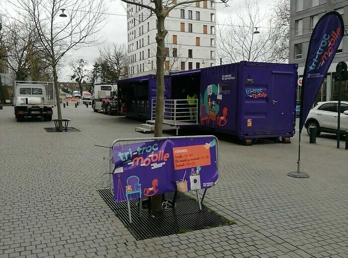 Place Jeanne Laurent, côté rue des Munitionnettes