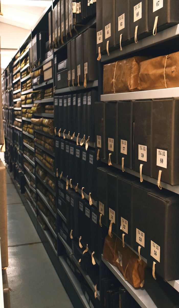 Les coulisses des Archives Nationales du Monde du Travail