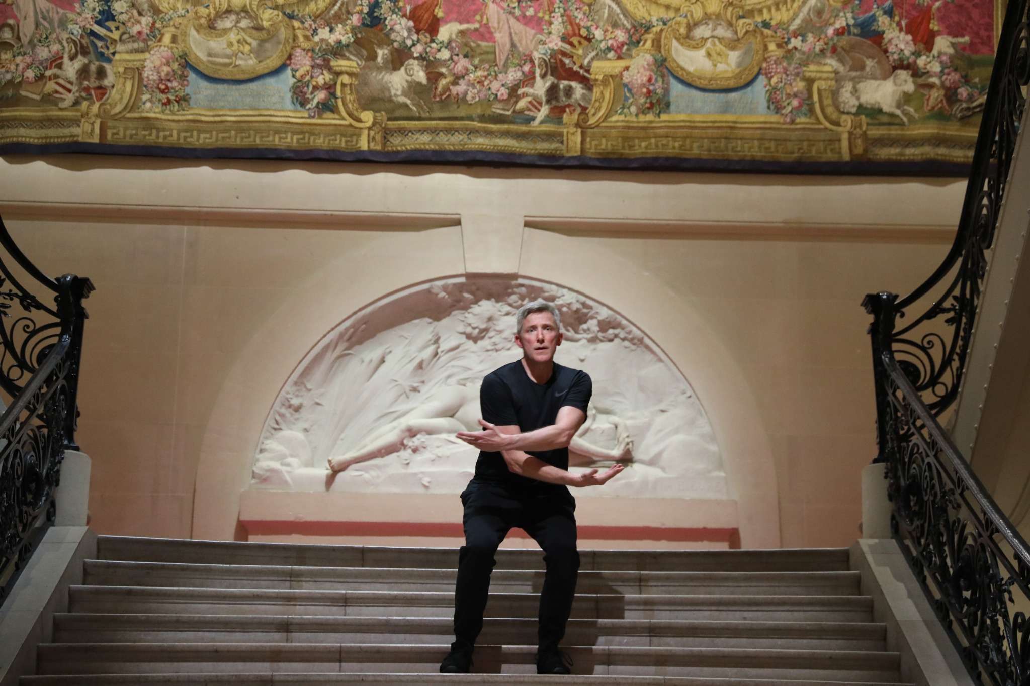 Performance dansée : Rodolphe Fouillot, entre porcelaine et mouvement