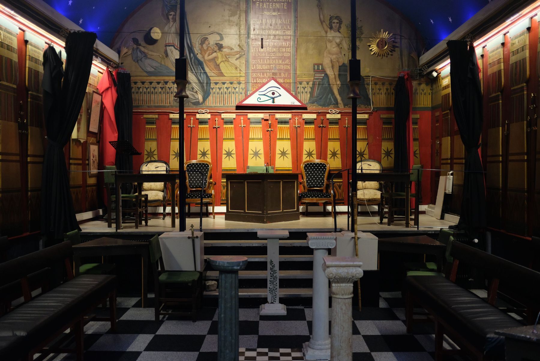 Visite du Temple de la Grande Loge de France