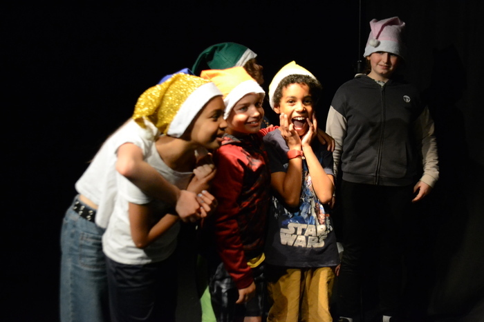 Atelier théâtre 9 à 11 ans à la Barraca Zem
