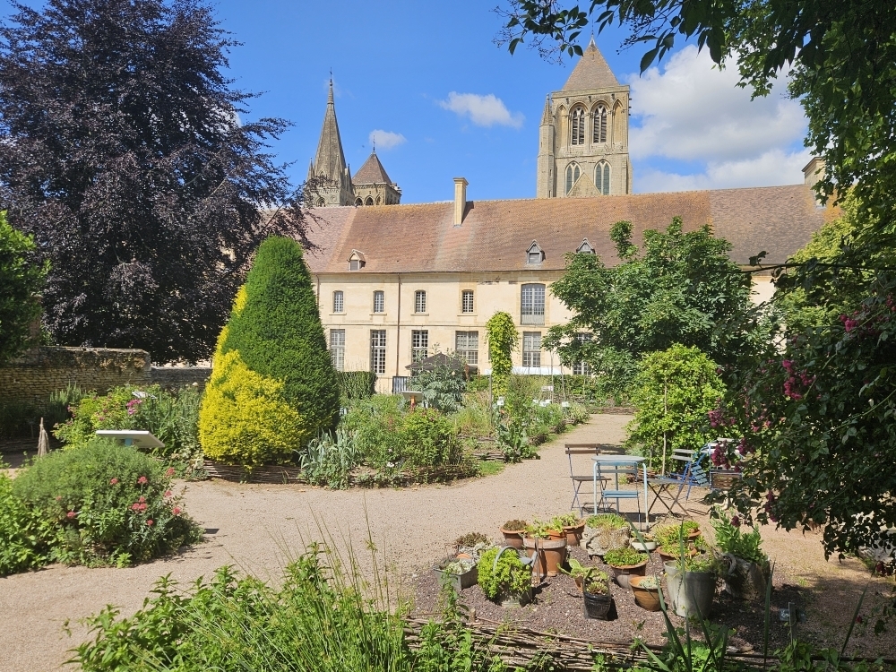 Visite guidée : regards sur les fleurs et les légumes normands du jardin conservatoire de Saint-Pierre-sur-Dives