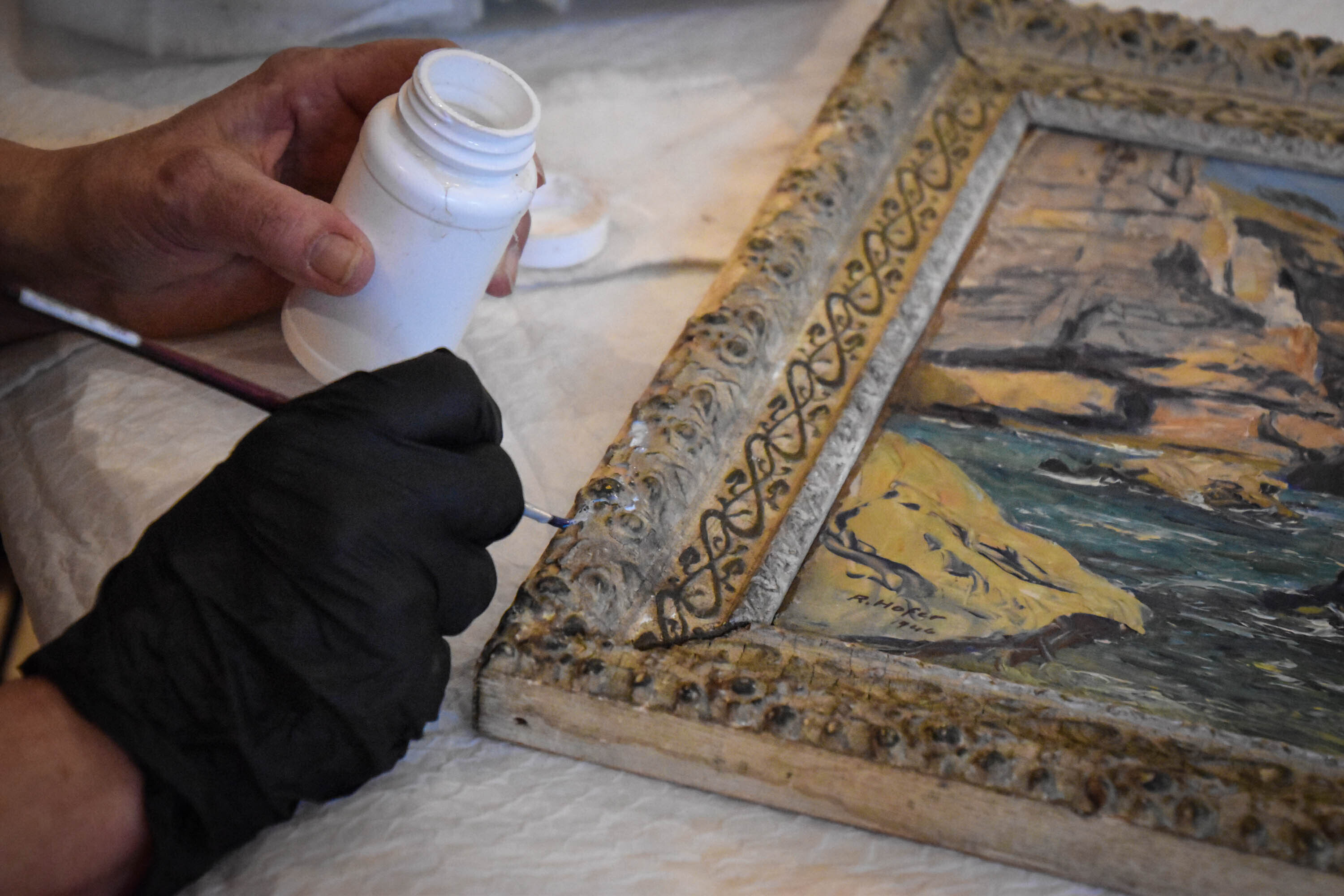 Échanges avec une restauratrice d'art