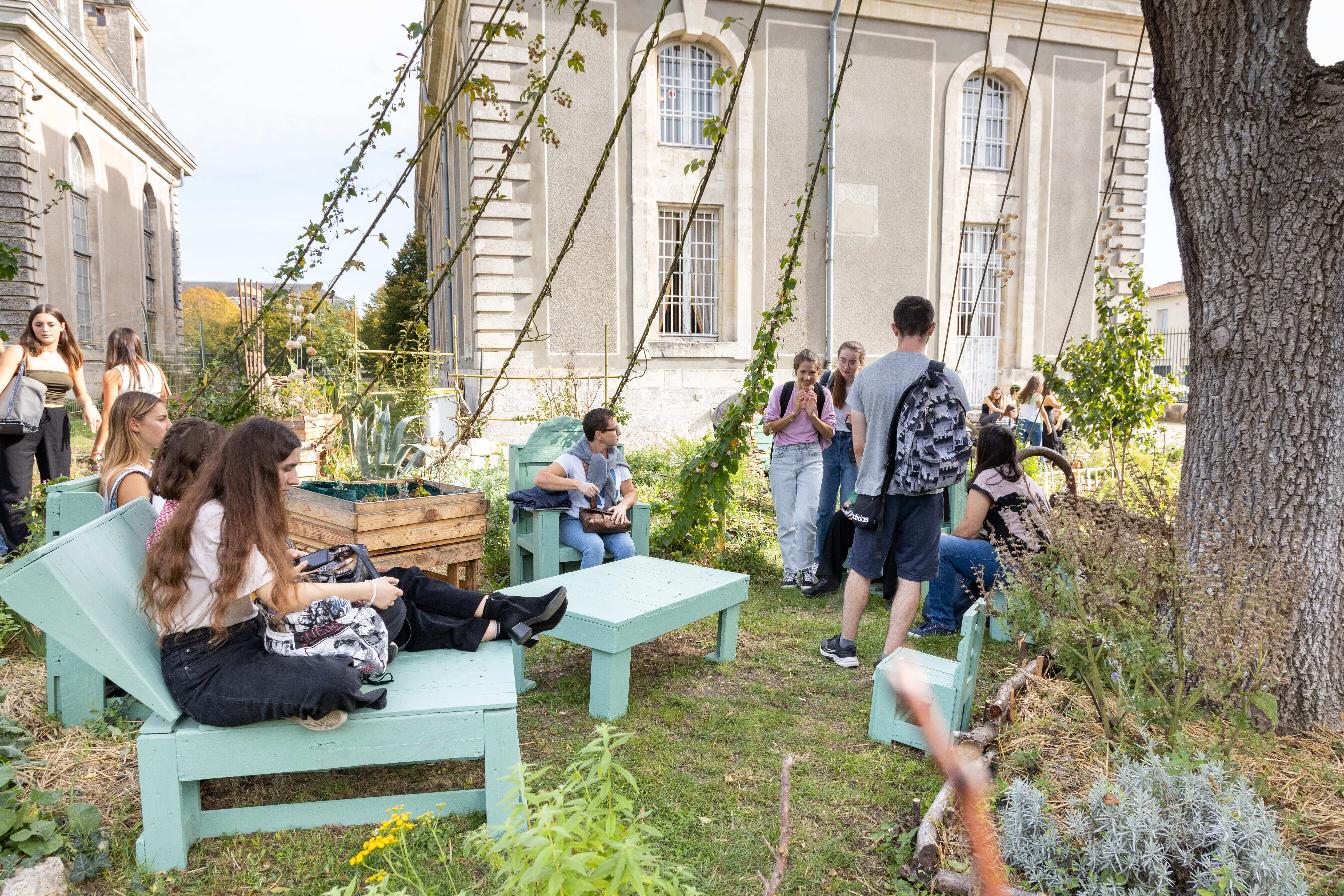 Parcours dans le jardin d’Utopies