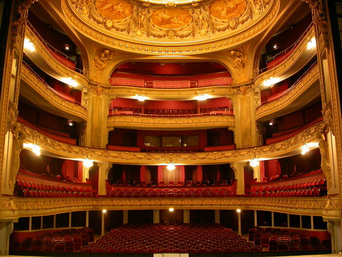 Visites-concerts de l'opéra autour de l'heure bleue