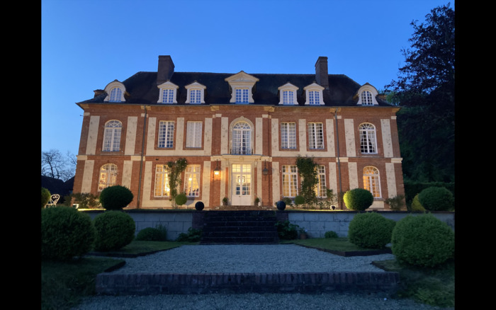 chateau de Gouvix