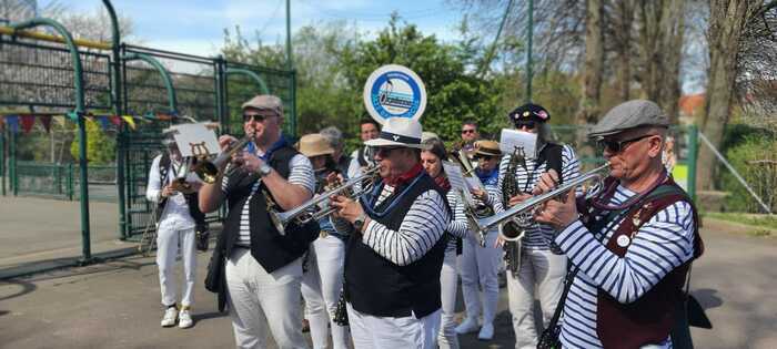 Markets celebrate music - Marché d'Annappes