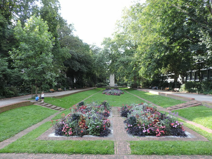 Square Foch et Dutilleul