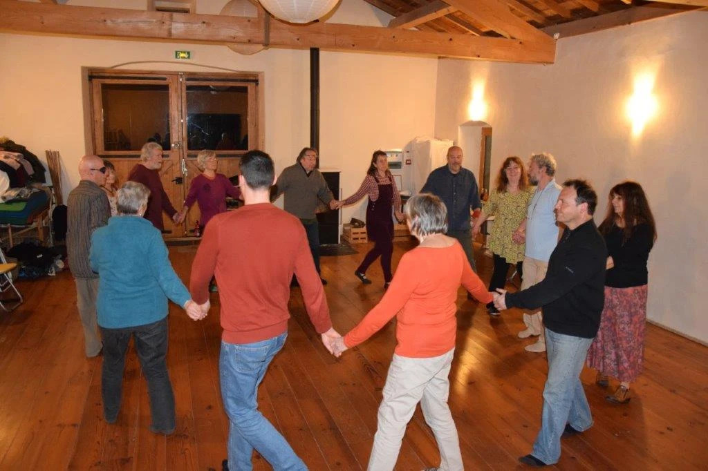Atelier et bal de danses collectives folk au Regain de la Mure