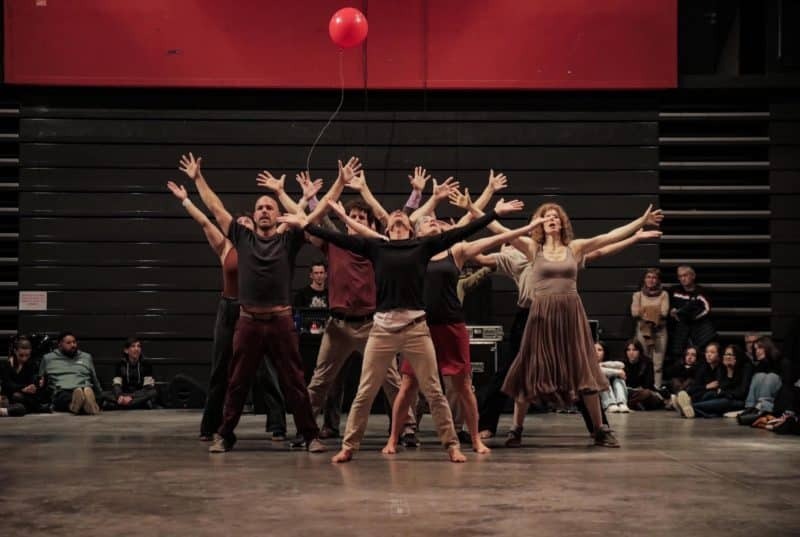 Festival Les Tombées de la Nuit / Les petites épopées • Compagnie Le Doux Supplice