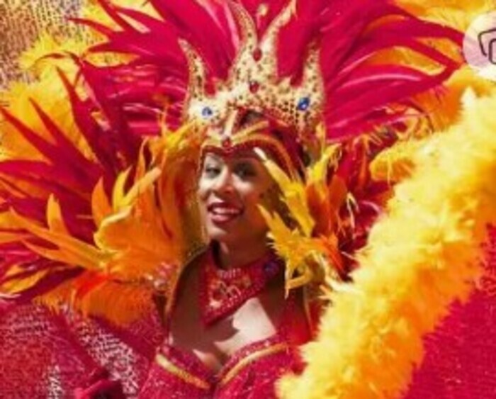 Repas spectacle "autour du monde"