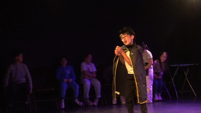 Atelier théâtre 8 à 10 ans à la Barraca Zem