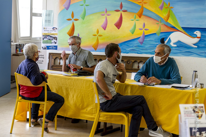 Mini Forum des associations de Ti ar Vro : Inscriptions aux cours de chant, breton, accordéon, rencontre avec les professeurs, présentation des associations, de la bibliothèque ...concert ...