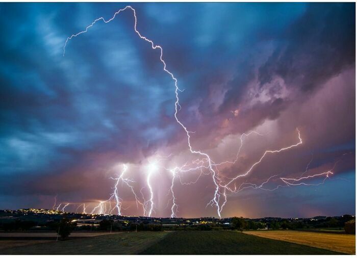 Même si le monde meurt ou le Tout Grand Voyage.